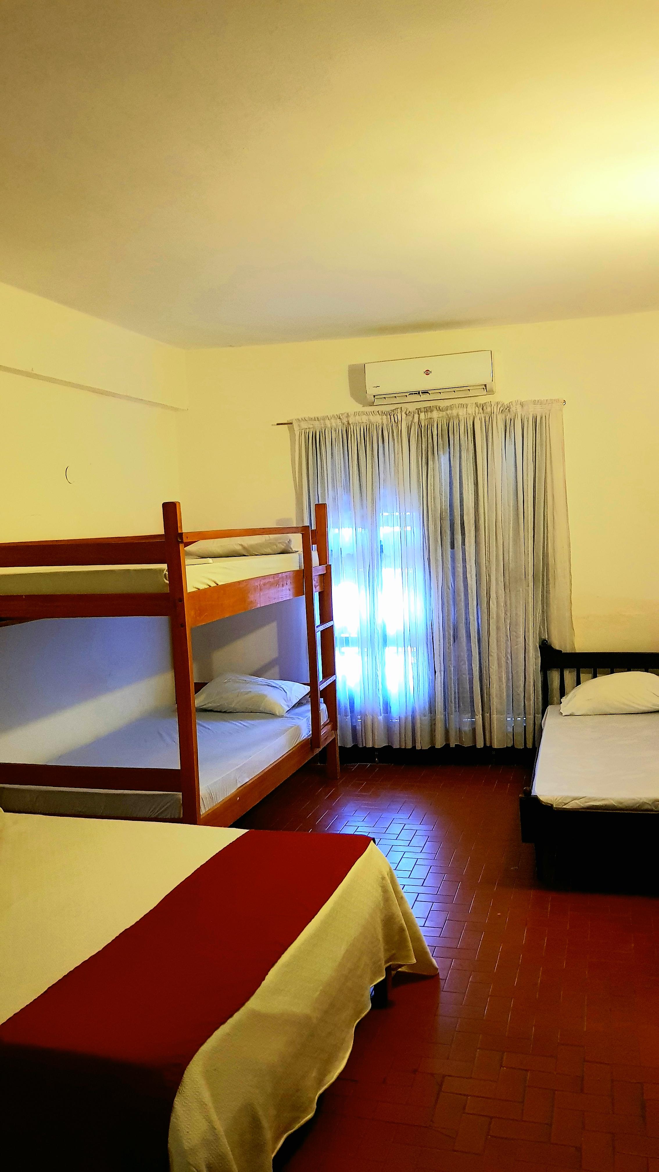 Costanera Hostel อะซุนซิออง ภายนอก รูปภาพ