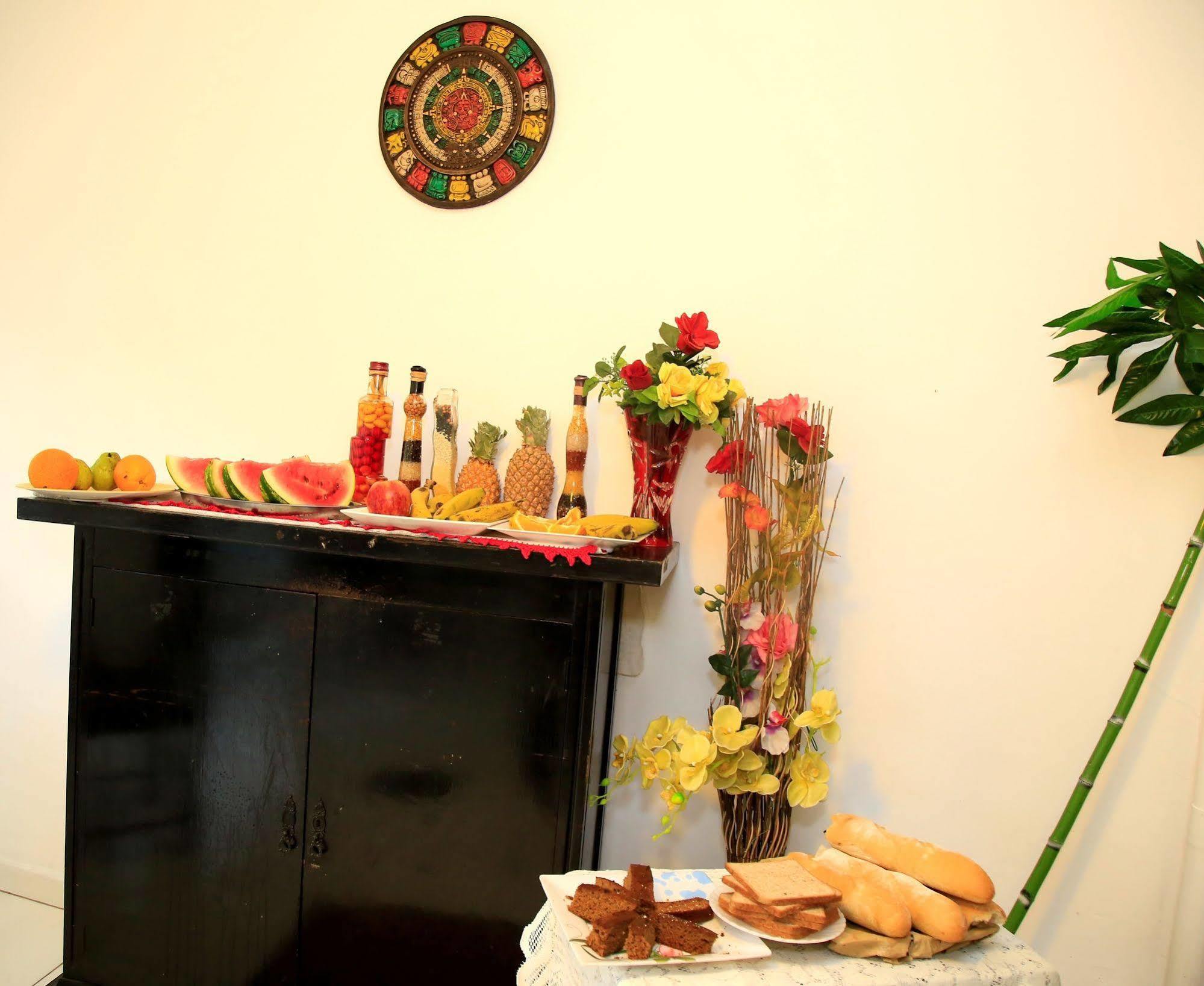 Costanera Hostel อะซุนซิออง ภายนอก รูปภาพ