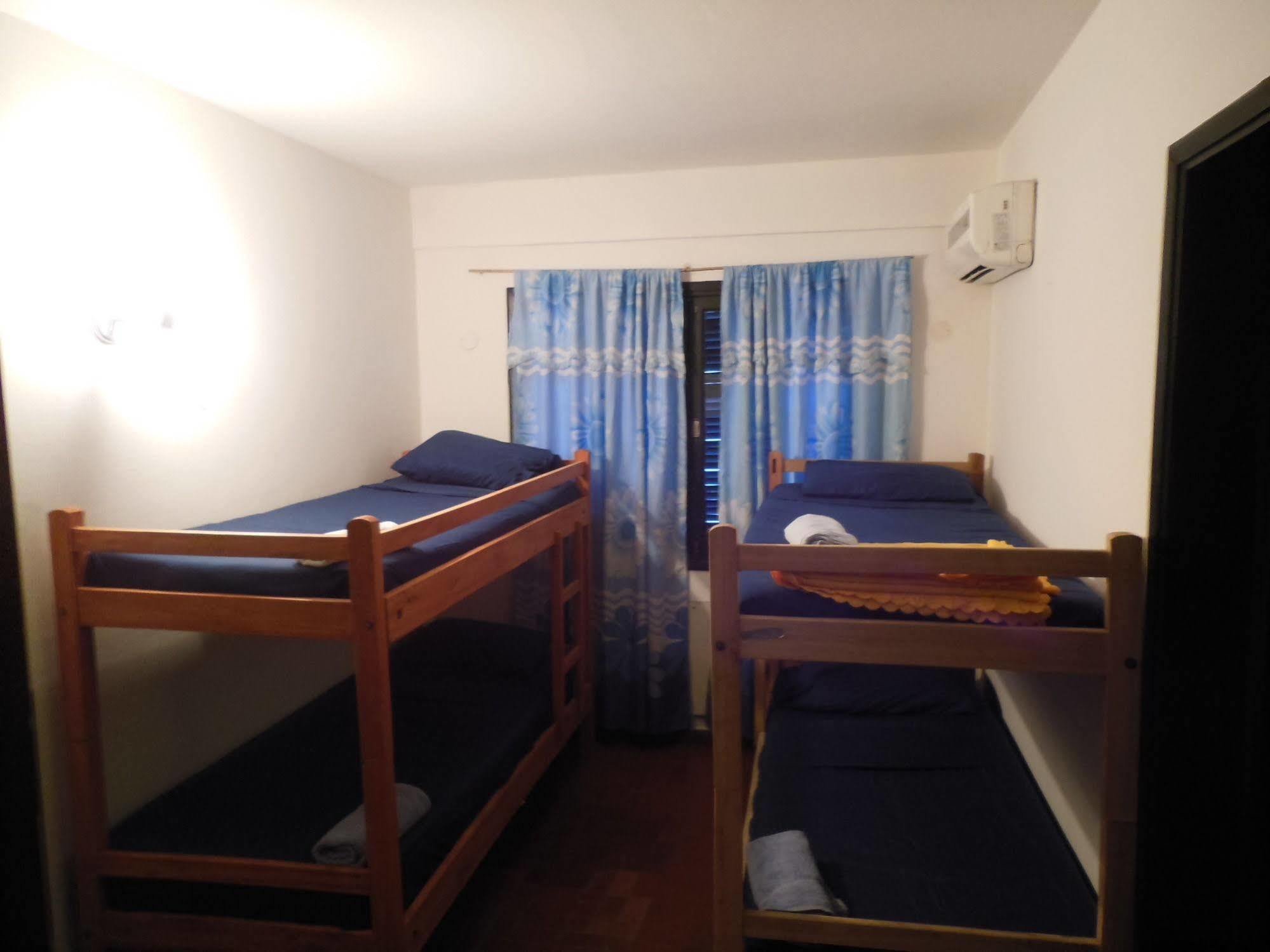 Costanera Hostel อะซุนซิออง ภายนอก รูปภาพ