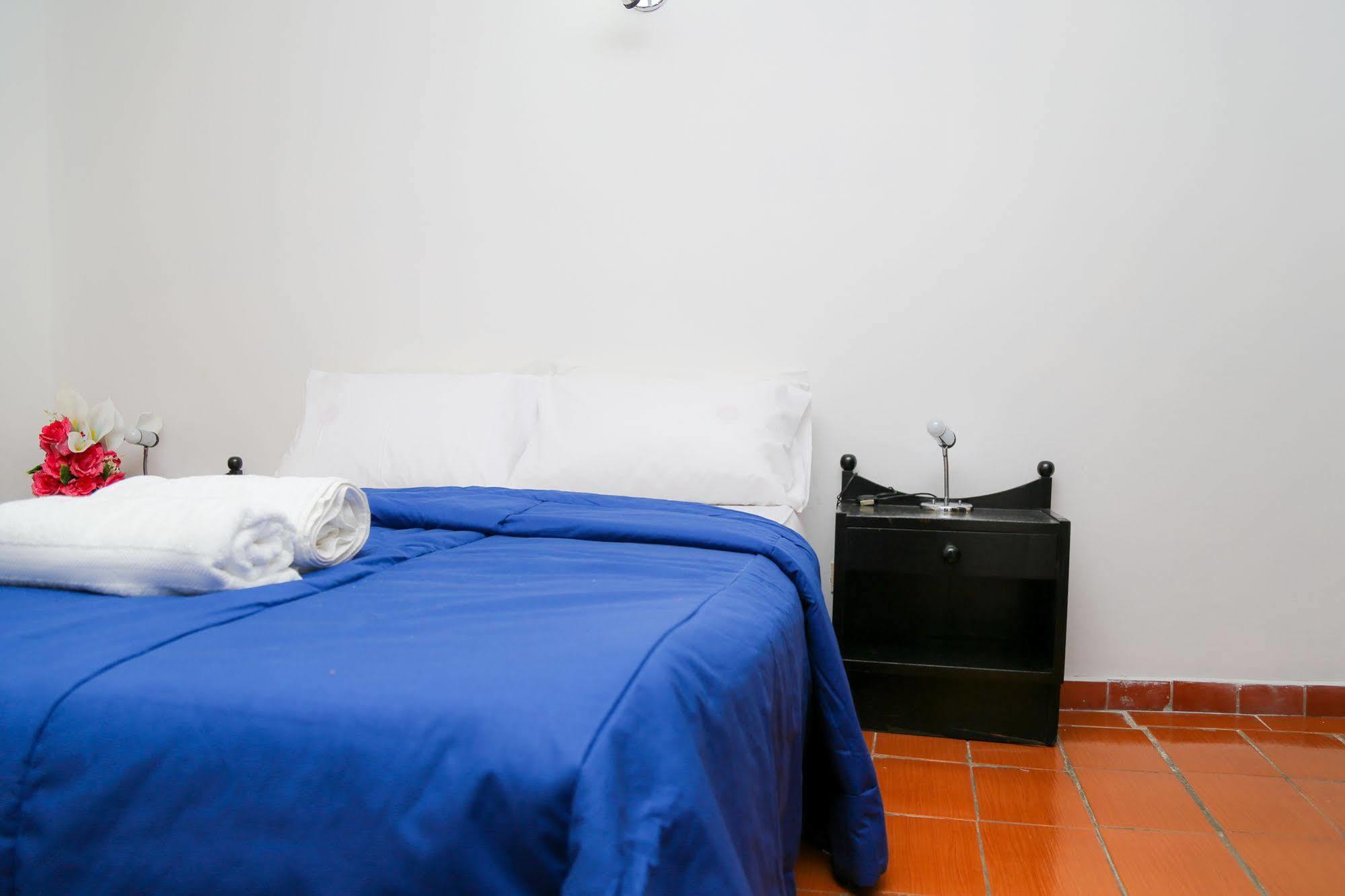 Costanera Hostel อะซุนซิออง ภายนอก รูปภาพ